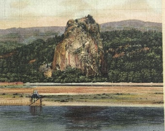 Vintage 1930s Beacon Rock Postcard Columbia River Highway