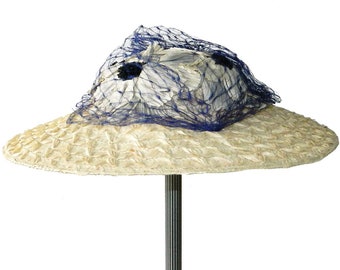 Vintage 1950s White Straw Hat