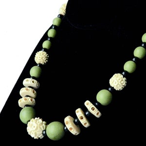 Vintage 1930s Celluloid Beaded Necklace
