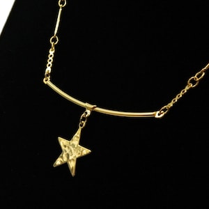 Vintage Gold Star Pendant Necklace Never Worn by Park Lane