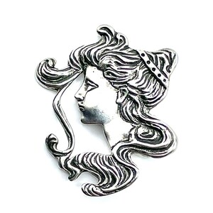 Vintage Art Nouveau Sterling Silver Brooch