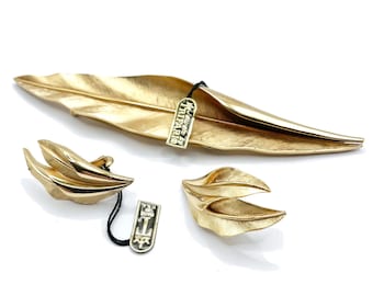 Vintage Crown Trifari Brooch and Earring Set with Original Tags
