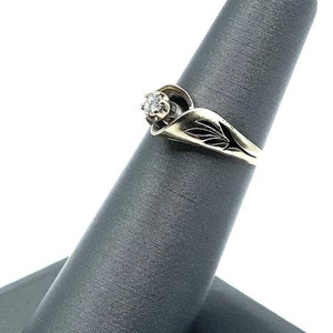 Vintage 14K White Gold Diamond Wedding Ring 1980s
