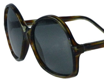 Vintage 1970s Fashion Sunglasses Never Worn