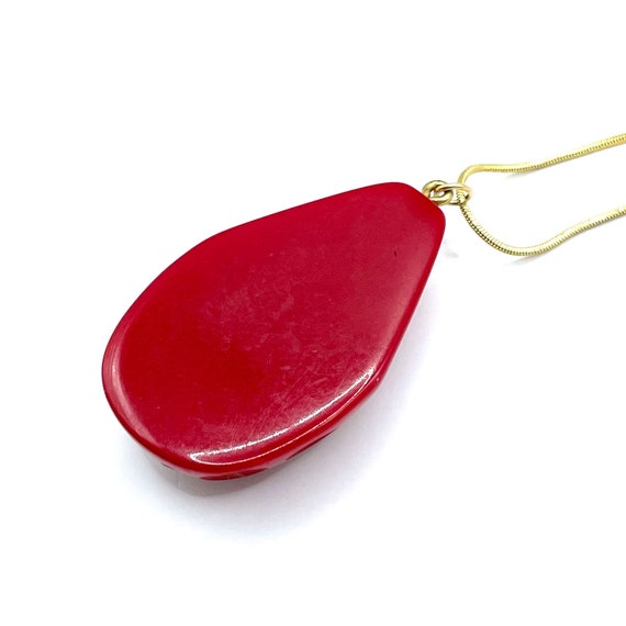 Vintage Red Bakelite Pendant Necklace - image 8