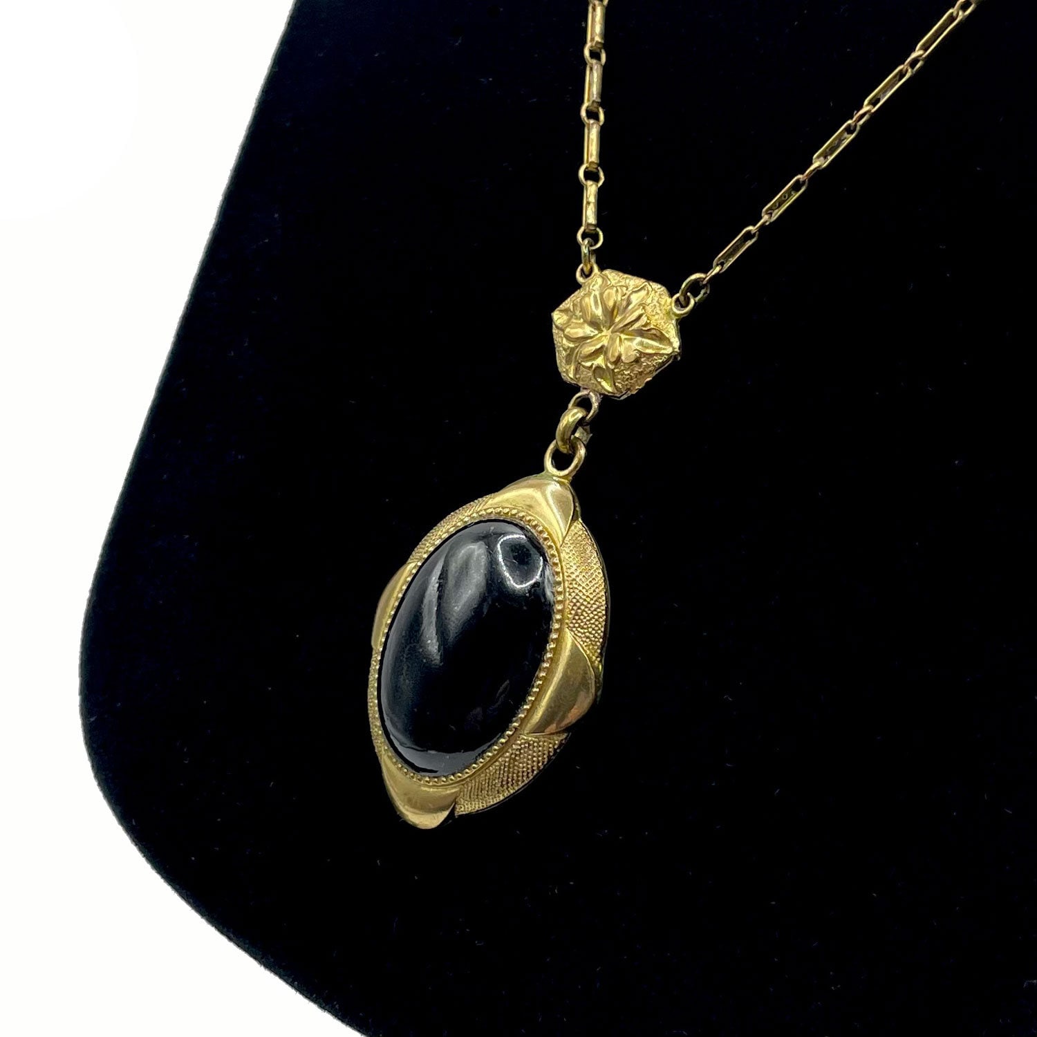 ☆関税込☆VINTAGE HOLLYWOOD★Black Oval Stone Necklace★ Vintage Black Oval Pendant Necklace - Etsy