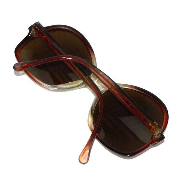 Vintage 1970s Fashion Sunglasses Never Worn - image 6