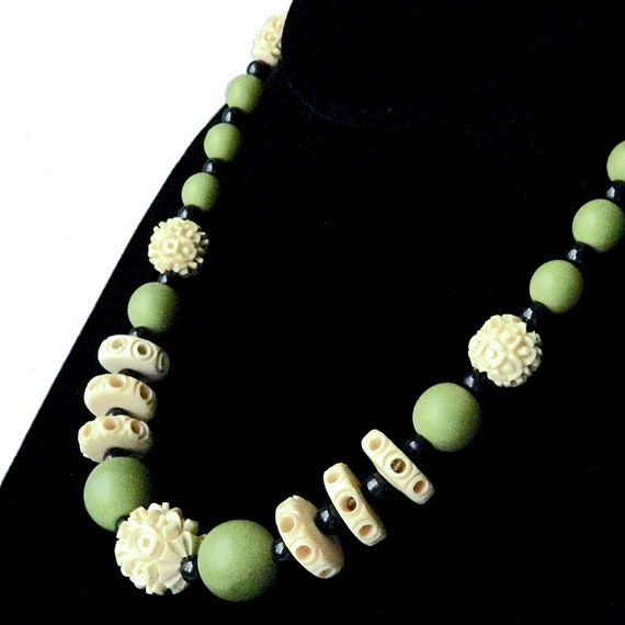 Vintage 1930s Celluloid Beaded Necklace - image 1