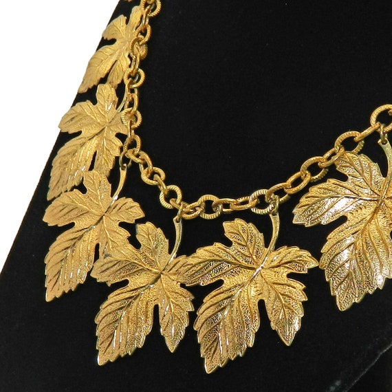 Vintage 1930s Maple Leaf Necklace - image 3