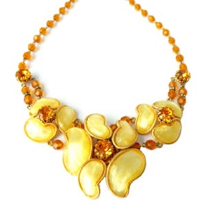 Vintage Resin Rhinestone Beaded Flower Necklace