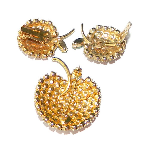 Vintage Red Apple Rhinestone Brooch and Earring S… - image 2