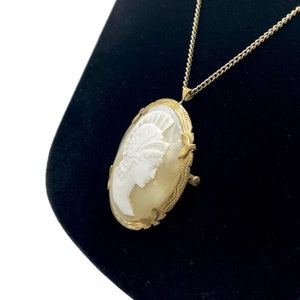 Vintage Cameo Brooch Pendant Necklace