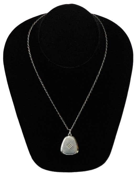 Antique Sterling Silver Locket Pendant Necklace - image 3