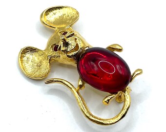 Circa 1950s Mouse Brooch with Green Glass Eyes in Sterling