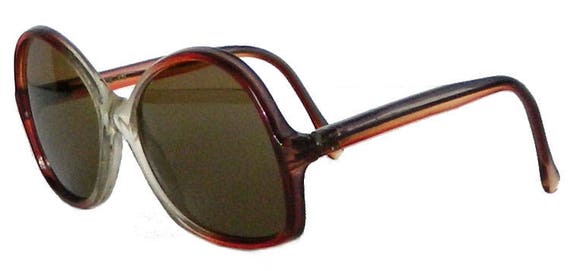 Vintage 1970s Fashion Sunglasses Never Worn - image 4