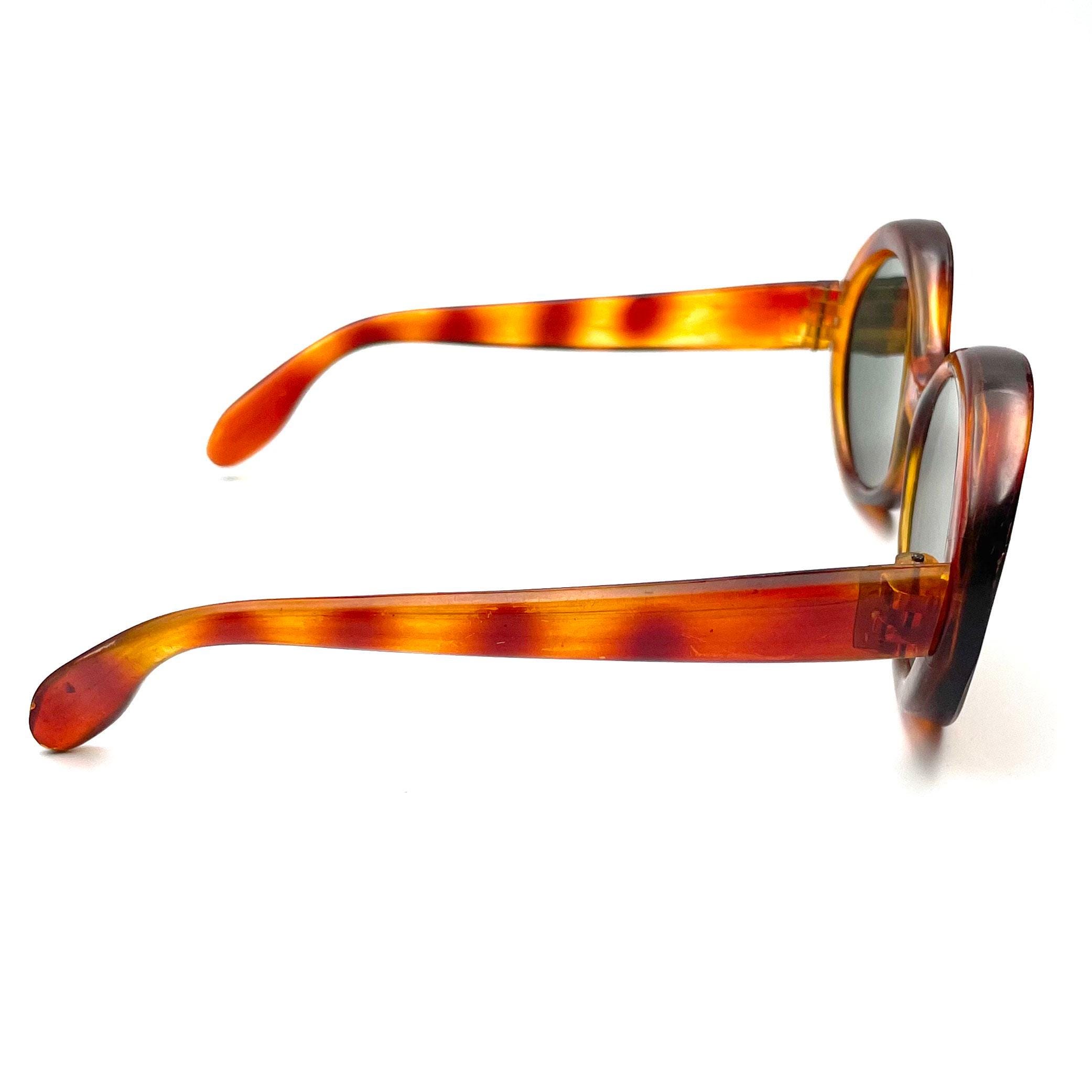 Vintage 1960s Mod Style Amber Stripe Sunglasses - Etsy display picture 2