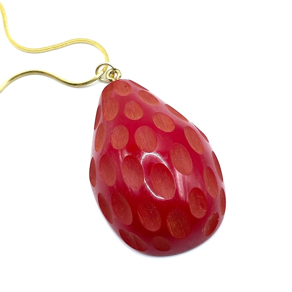 Vintage Red Bakelite Pendant Necklace - image 7