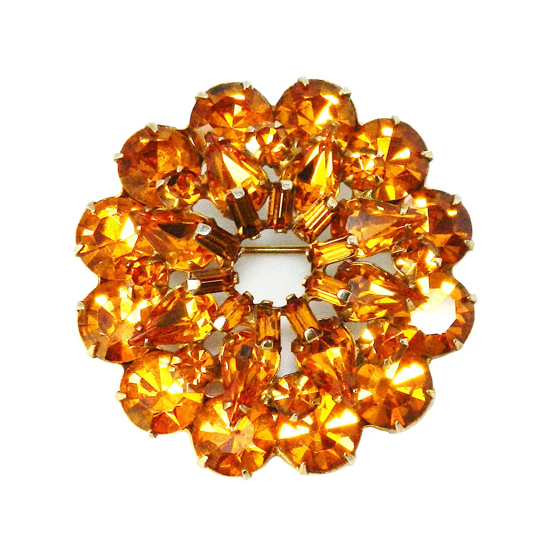 50’s White Rhinestone Circle Icy Winter Teardrop Shape Brooch