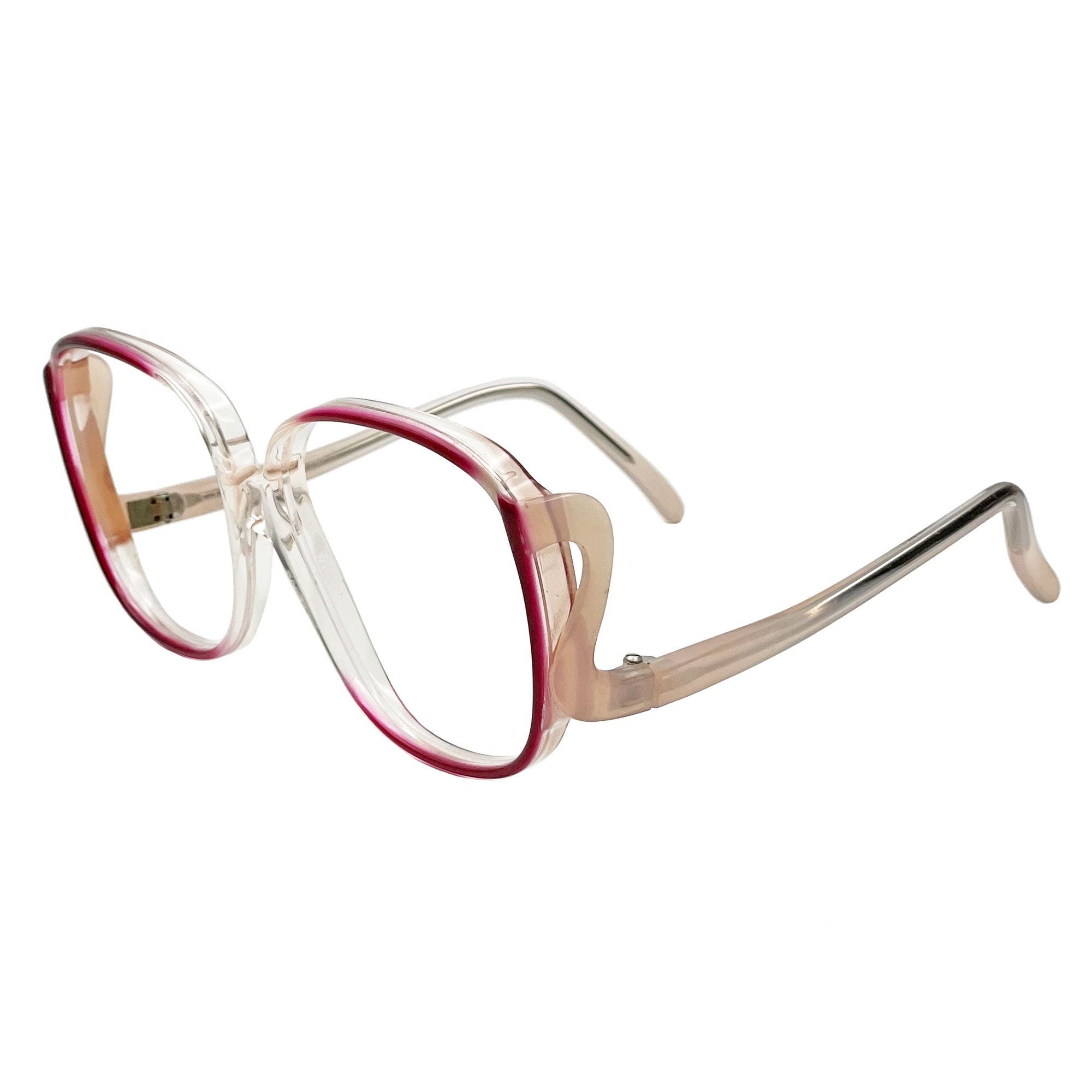 Lawrence Eyewear | Rose Oversized Vintage Glasses Shop Vintage-Inspired CLARENCE Clear Square Glasses | Giant  main image 2