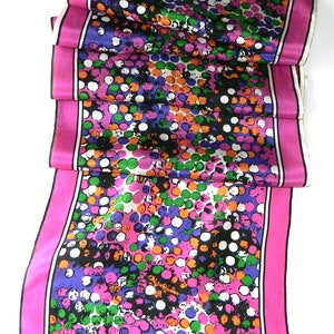 Sciarpa lunga vintage in seta colorata con stampa astratta
