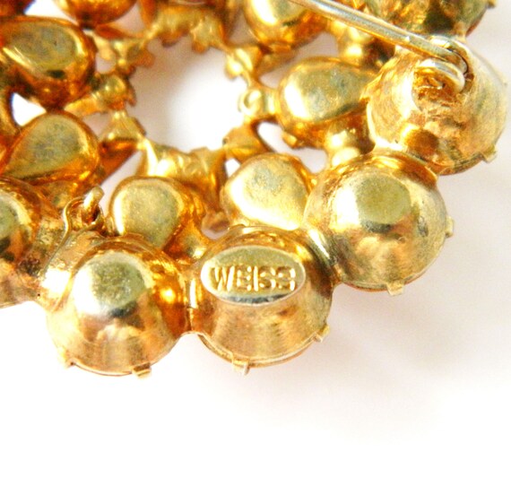 Vintage Weiss 1950s Rhinestone Circle Brooch - image 9