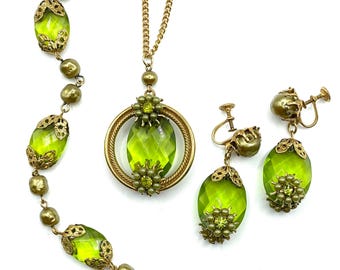 Ensemble de collier et pendentif vintage en strass