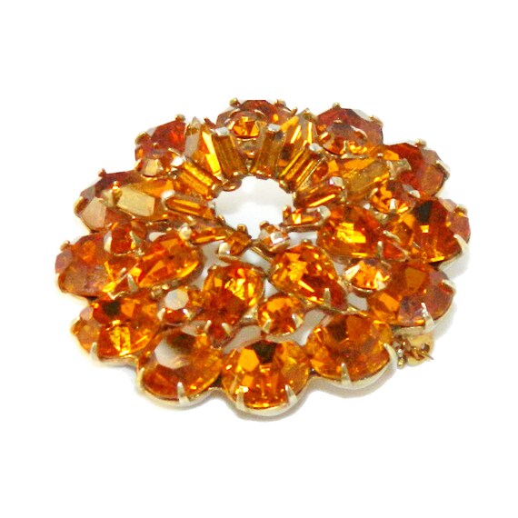 Vintage Weiss 1950s Rhinestone Circle Brooch - image 3