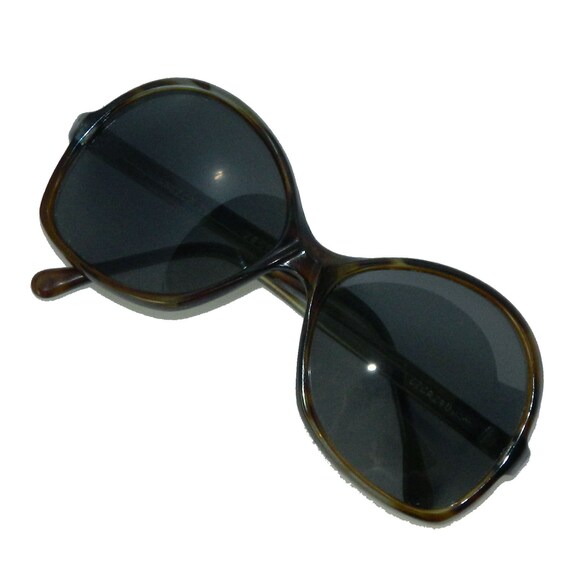 Vintage 1970s Fashion Sunglasses Never Worn - image 4