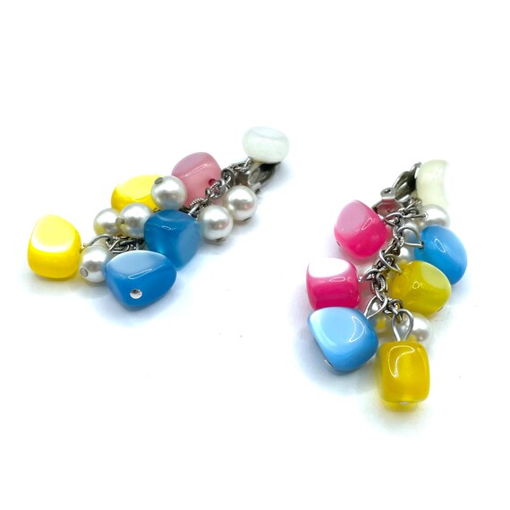 Vintage 1960s Mod Moon Glow Lucite Drop Earrings - image 6