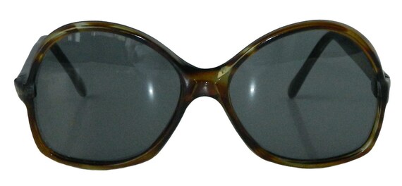 Vintage 1970s Fashion Sunglasses Never Worn - image 2