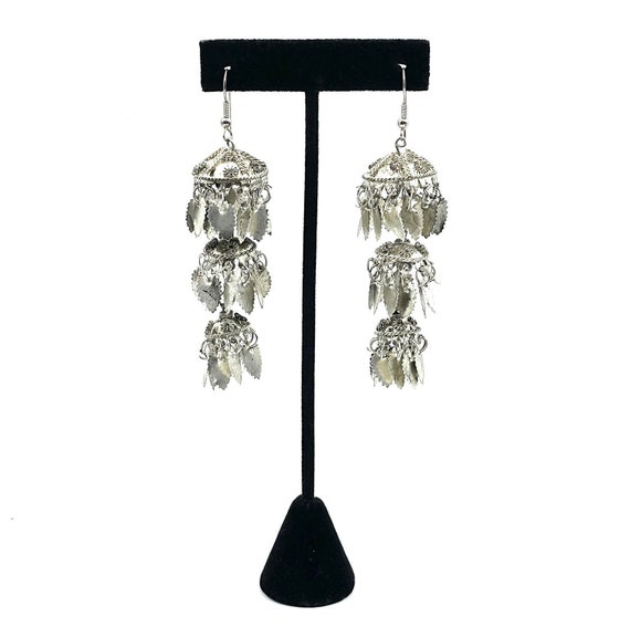 Vintage Lightweight Drop Earrings - image 1