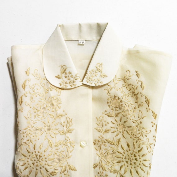 Vintage Silk Embroidered Blouse Never Worn - image 3