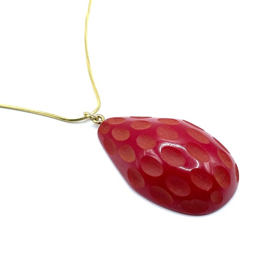 Vintage Red Bakelite Pendant Necklace - image 9