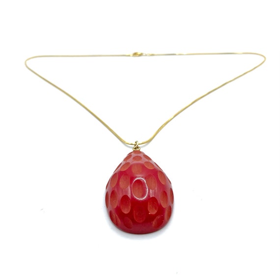 Vintage Red Bakelite Pendant Necklace - image 10