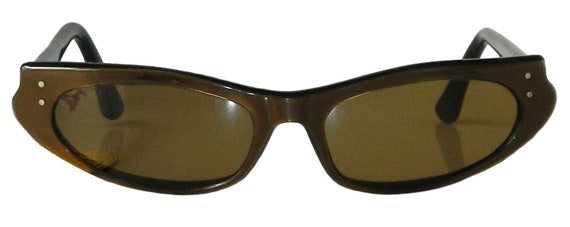 Vintage 1960s Cat Eye Sunglasses Never Worn - image 2