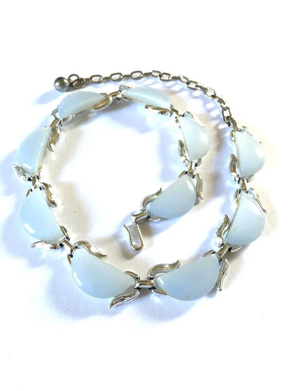 Vintage 1950s Necklace Light Blue Thermoset Half … - image 3