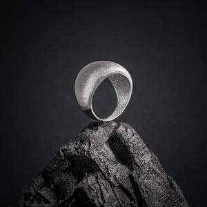Sterling Silver Dome Ring - Bold Minimalist Statement Band - Modern Chunky Adjustable Jewelry Gift for Her - Sculptural Wide Design