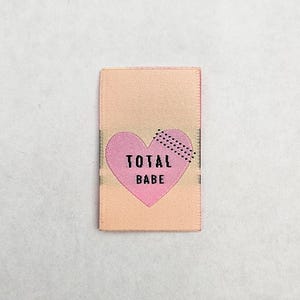 Labels voor handgemaakte kleding naaien | Geweven tags voor quilters en knutselaars - Total Babe