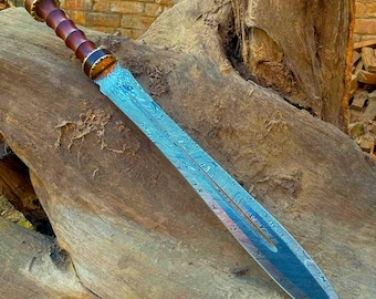 Handmade Damascus Steel Roman Gladius sword: Rosewood Handle, Cosplay Viking Sword