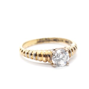 Schöne Sterling Verlobungsring - Solitaire - Verlobungsring - gerippten Gold Band - Hochzeit Ring