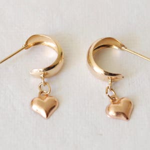 Vintage 14K Rose & Yellow Gold - Half Hoop - Dangle Heart Earrings - Rose Gold - Heart - Jewellry - Gift - Minimalist
