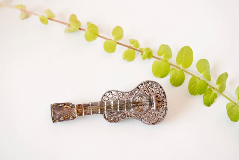 Filigree Guitar Brooch Music 6 String Silver Wire Work Musical Instrument Classical Guitar