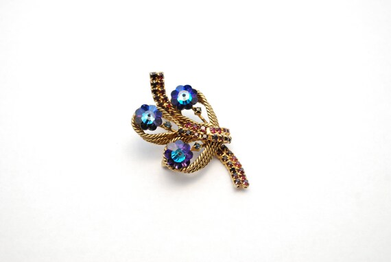 Forget Me Not  Blue Flower Cut Glass and Rhinesto… - image 3