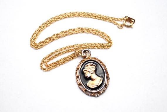 Vintage Enamel and Gold Tone Cameo Pendant Neckla… - image 1