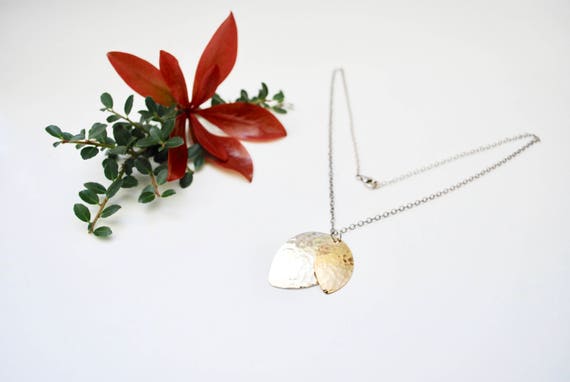Simple Hammered Sterling Leaf Pendant Necklace - … - image 3