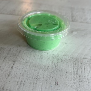 Alien Fluff: eenvoudig slijm