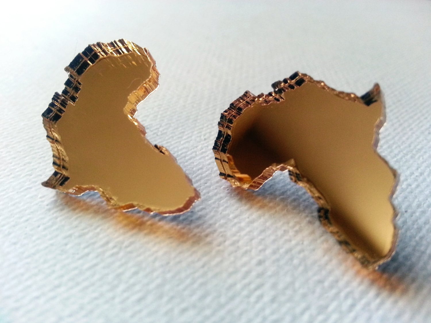 Africa Earrings - Africa Shaped Earrings - Africa Shaped Studs - Afro…