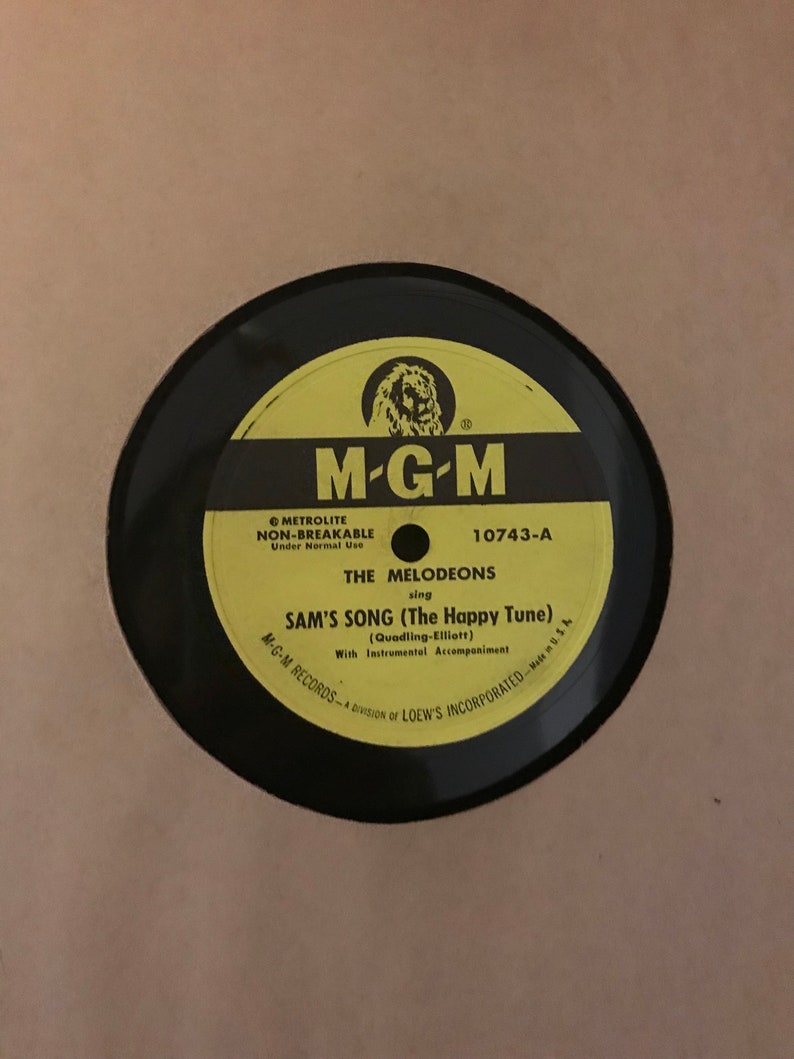 Antique 78 RPM Record Storage Album With 10 Records Including Elvis