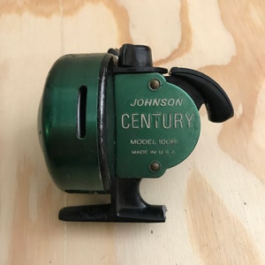 Vintage Johnson Century Model 100B Fishing Reel -  Australia