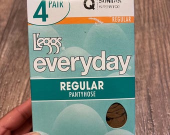 Leggs Everyday Regular Pantyhose 4 Pair Pack Suntan Size Q Sheer Toe Nylon